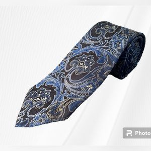 Croft & Barrow Silk Blue Paisley Necktie